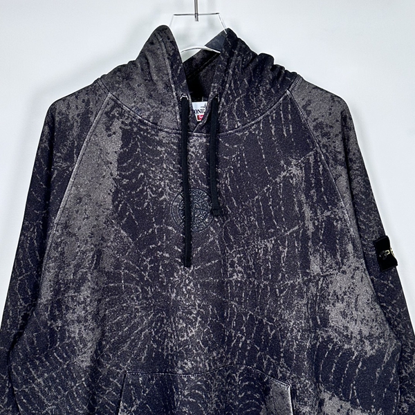 ブランドパーカー側面デザイン